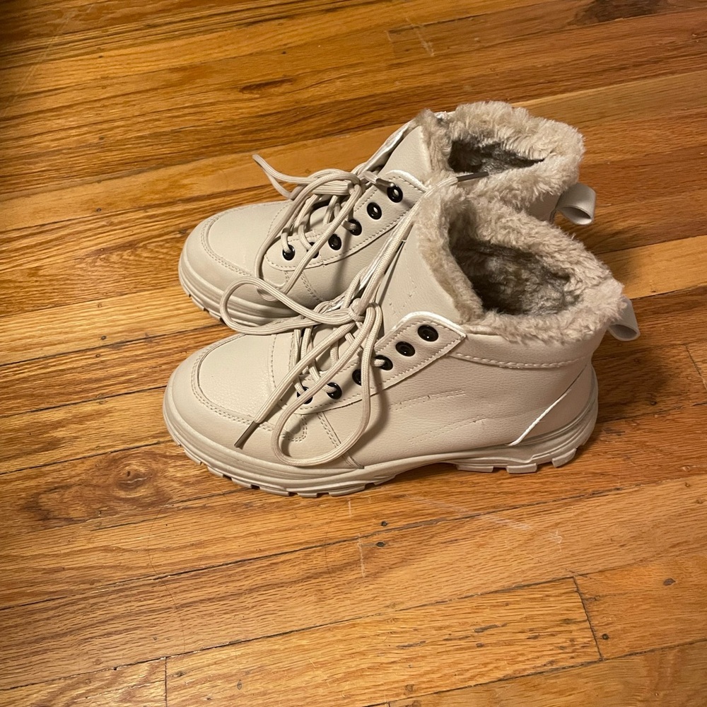 Veloura LAYA women’s orthopaedic winter shoes - Khaki